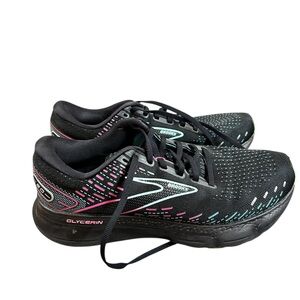 Brooks Women's Black Running cushioned comfort trainer athletic sneaker 10